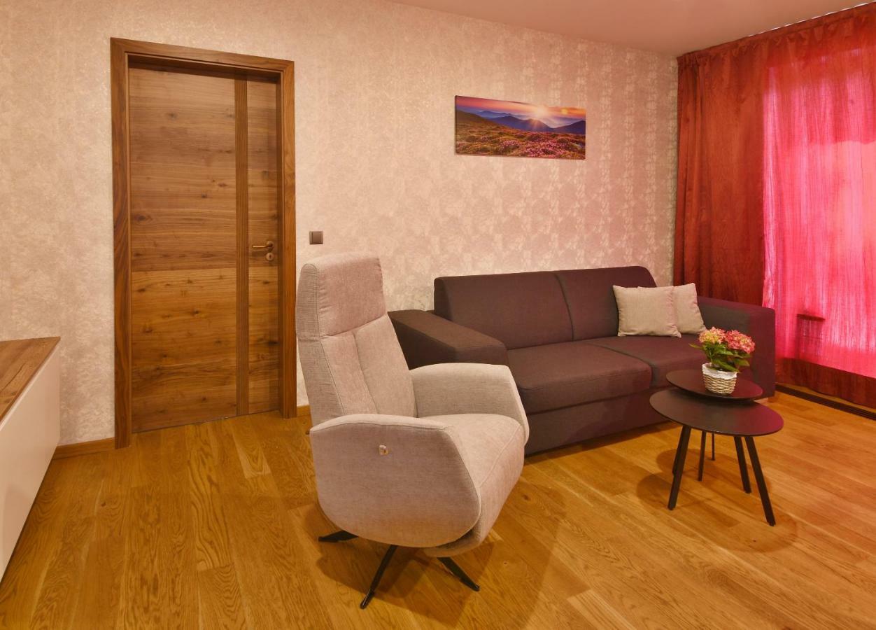 Apartment Adelka 104 With Private Whirlpool Spindleruv Mlyn Exterior photo